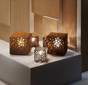 LB13-Garden Light with Patterns